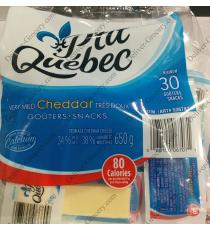 PETIT QUEBEC Very Mild Cheddar Cheese Snacks, 30 x 21 g