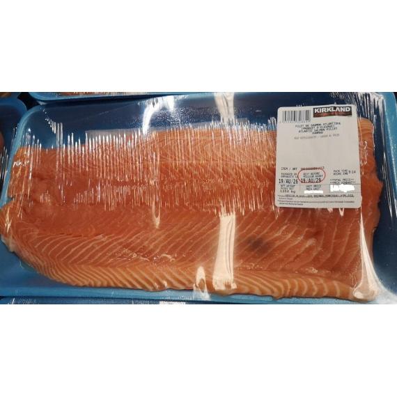 ATLANTIC SALMON FILLETS, 2 kg (+/- 50 gr)