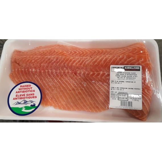 Saumon d'Elevage Elevé Sans Usage D' Antibiotiques 1,2 kg (+ / - 50 g)