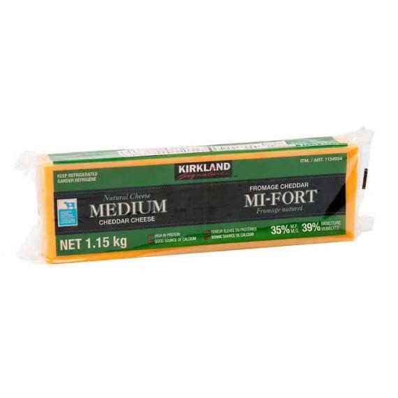 Kirkland Signature Medium Cheddar Cheese Block 1.15 kg